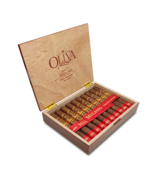 Oliva Serie V Melanio Toro Grande 2020 Le Cigar - Image 3
