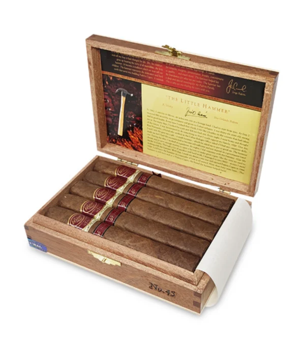 Padron Family Reserve No. 45 Cigar - Image 3